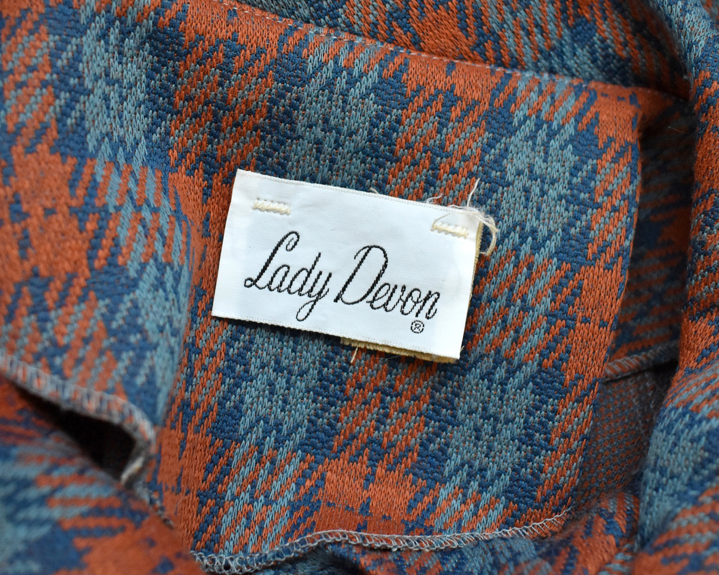 Close up of the tag that says Lady Devon