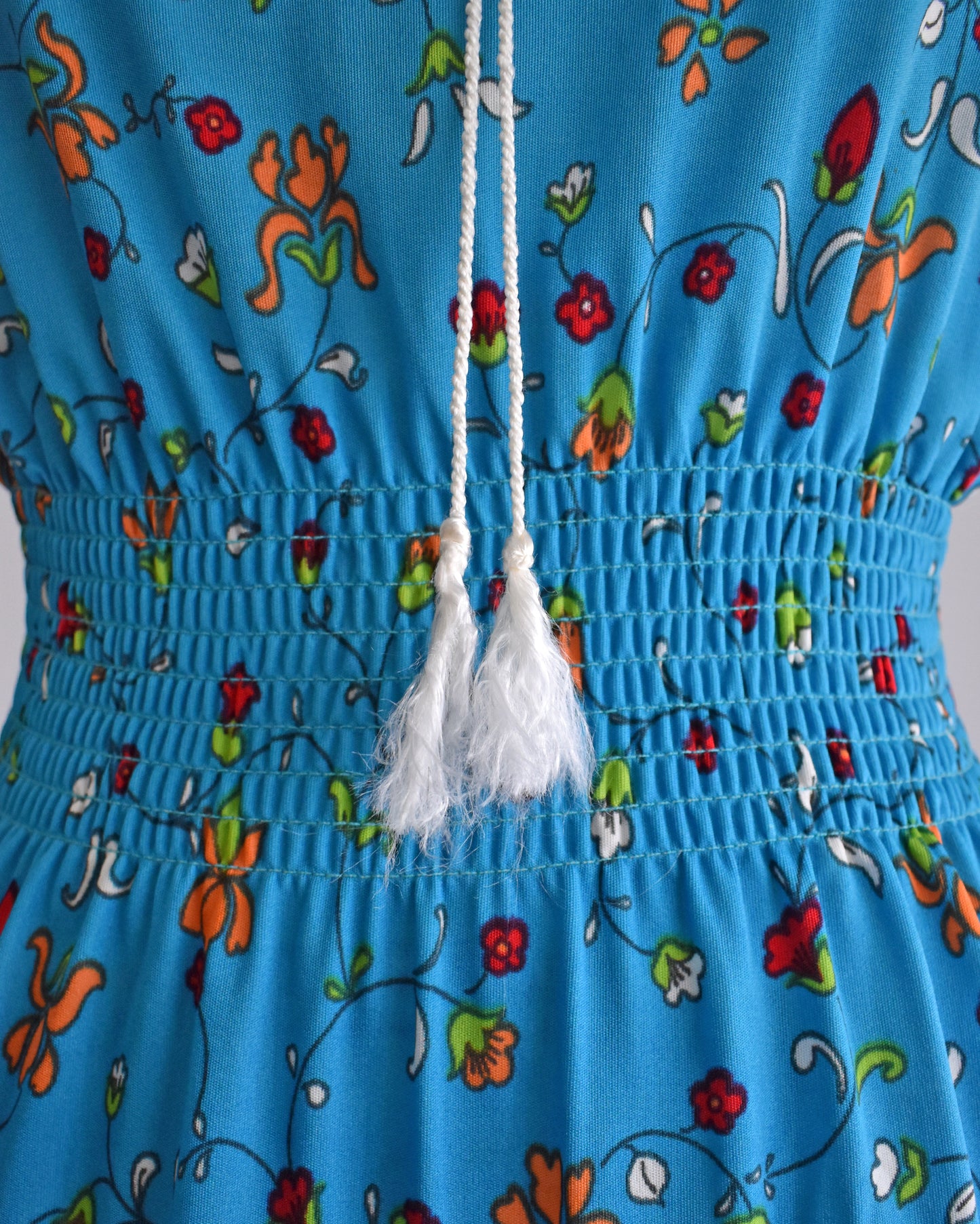 Close up of the tassel ends which are frayed