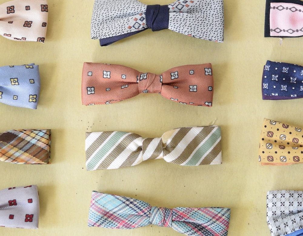 close up of the bow ties