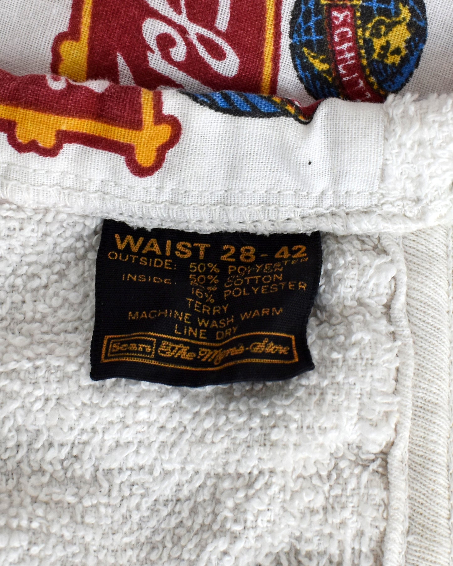 close up of the Sears label