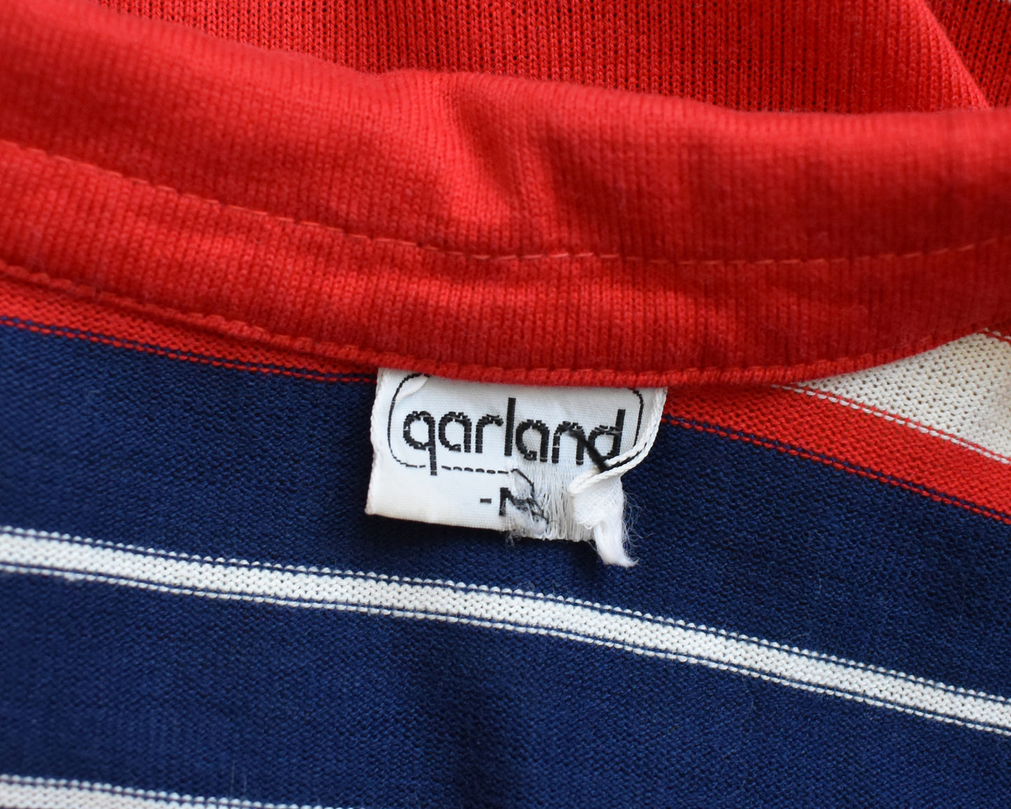 close up of the tag which says Garland