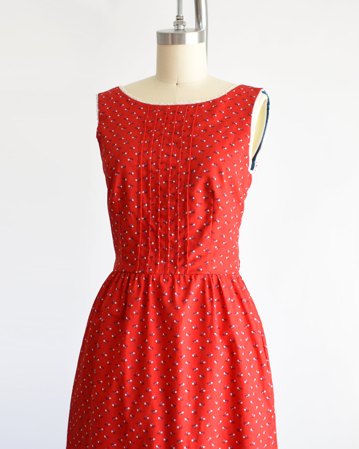 Vintage 1970s Red Floral Lanz Dress | xs/small