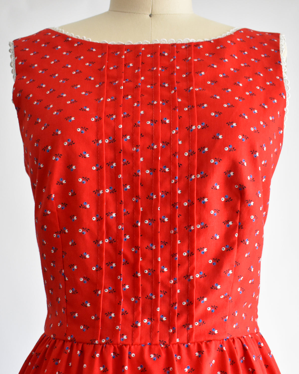 Vintage 1970s Red Floral Lanz Dress | xs/small