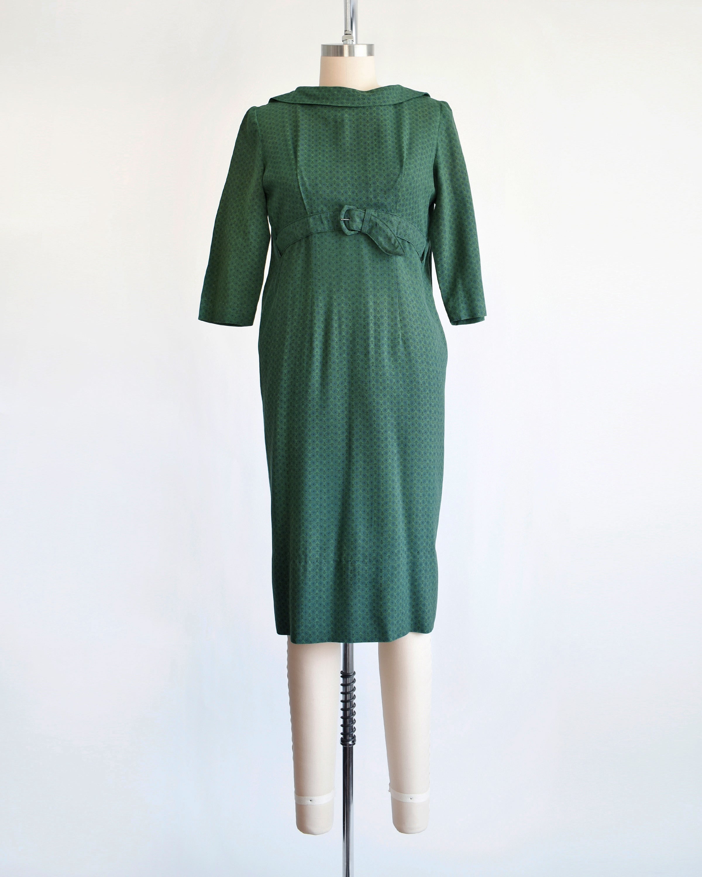 On sale Vintage 1950s 1960s Dress • Medium Large