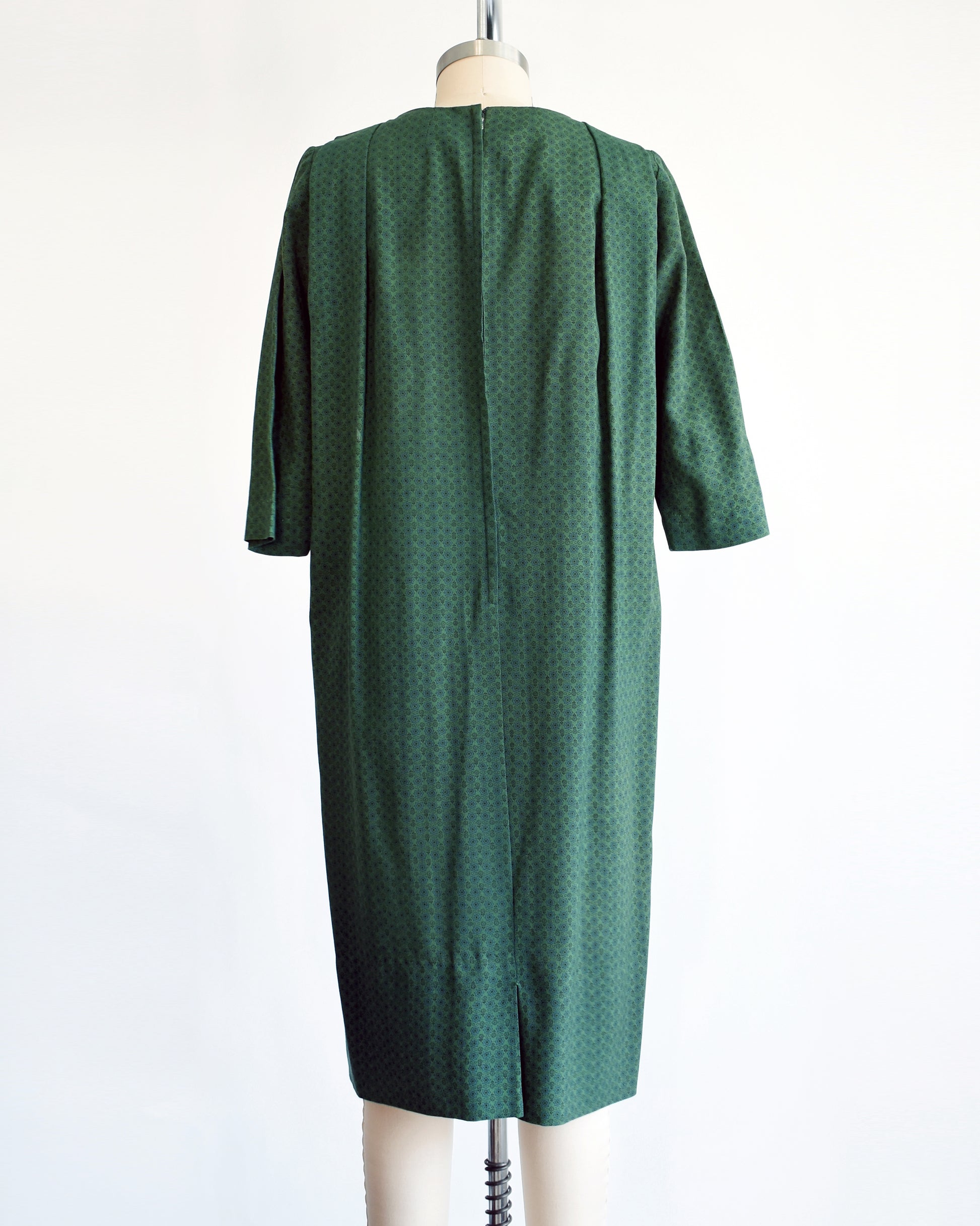 Vintage 1950s/1960s Green Floral Wiggle Dress | medium large Rust Belt Threads Vintage 1950s/1960s Green Floral Wiggle Dress | medium large Rust Belt Threads