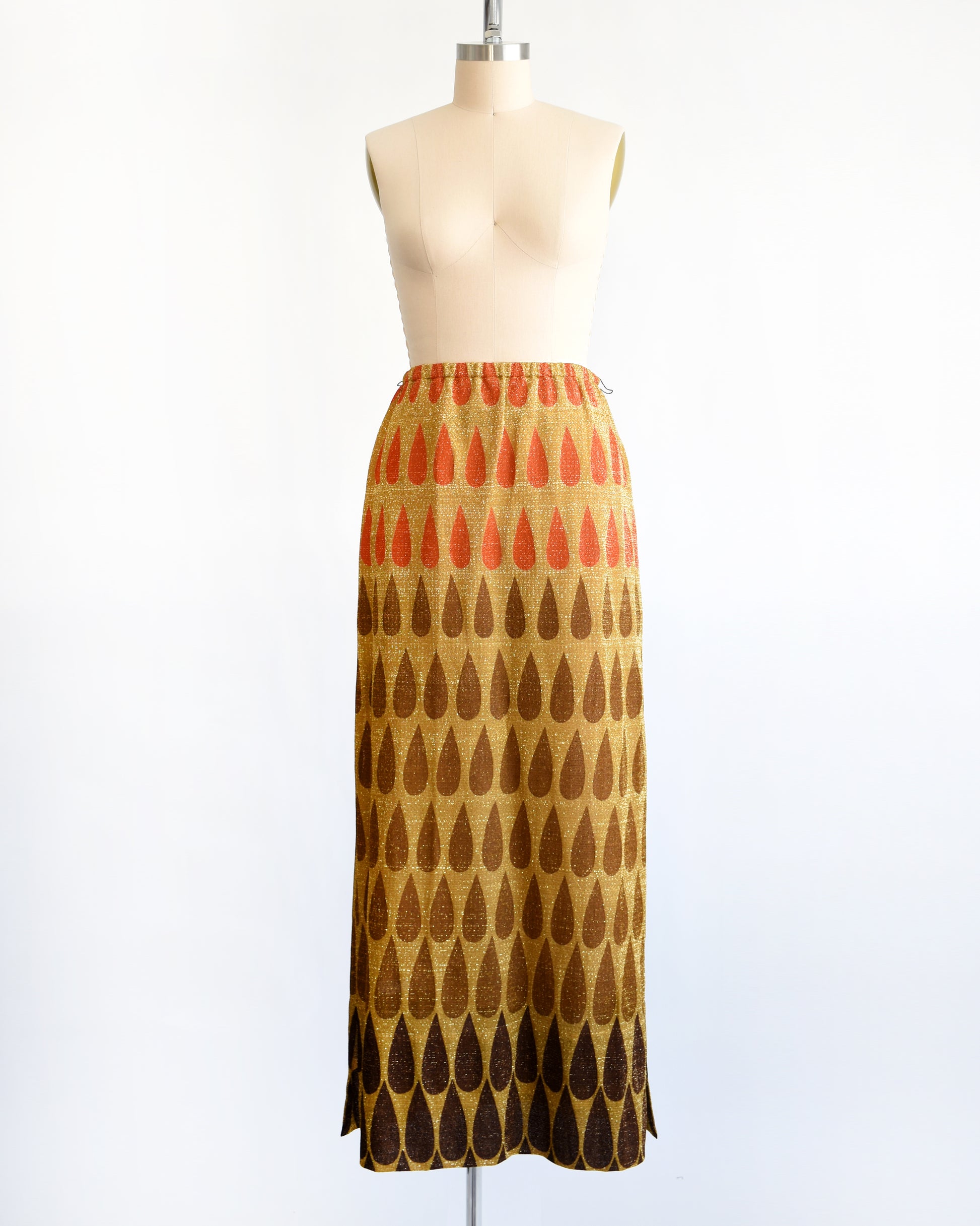 a vintage 1970 metallic teardrop skirt by Nelly de Grab