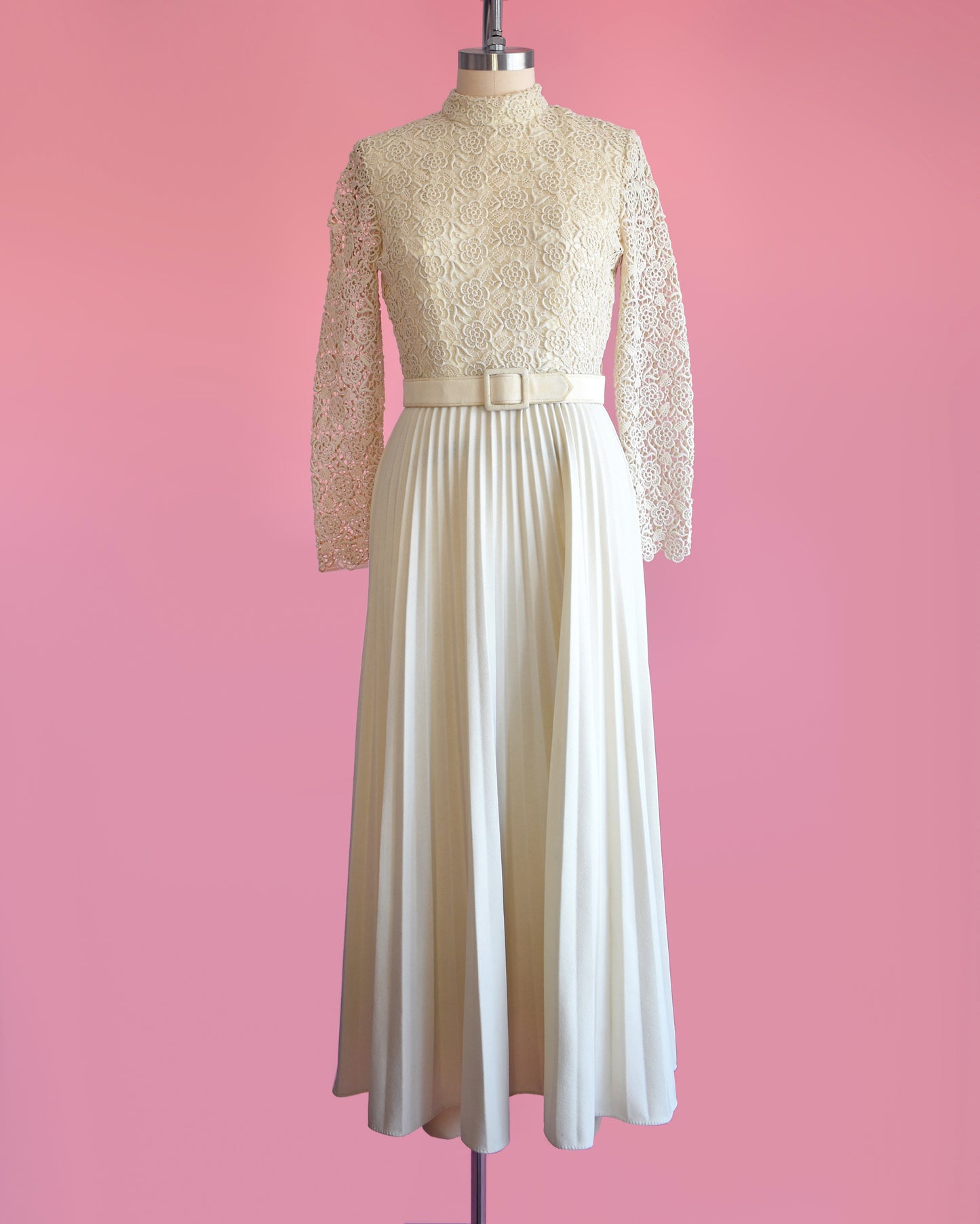 pleated crochet floral maxi dress Self Portrait, pleated crochet floral maxi dress Preloved Wedding Dress Save 25%