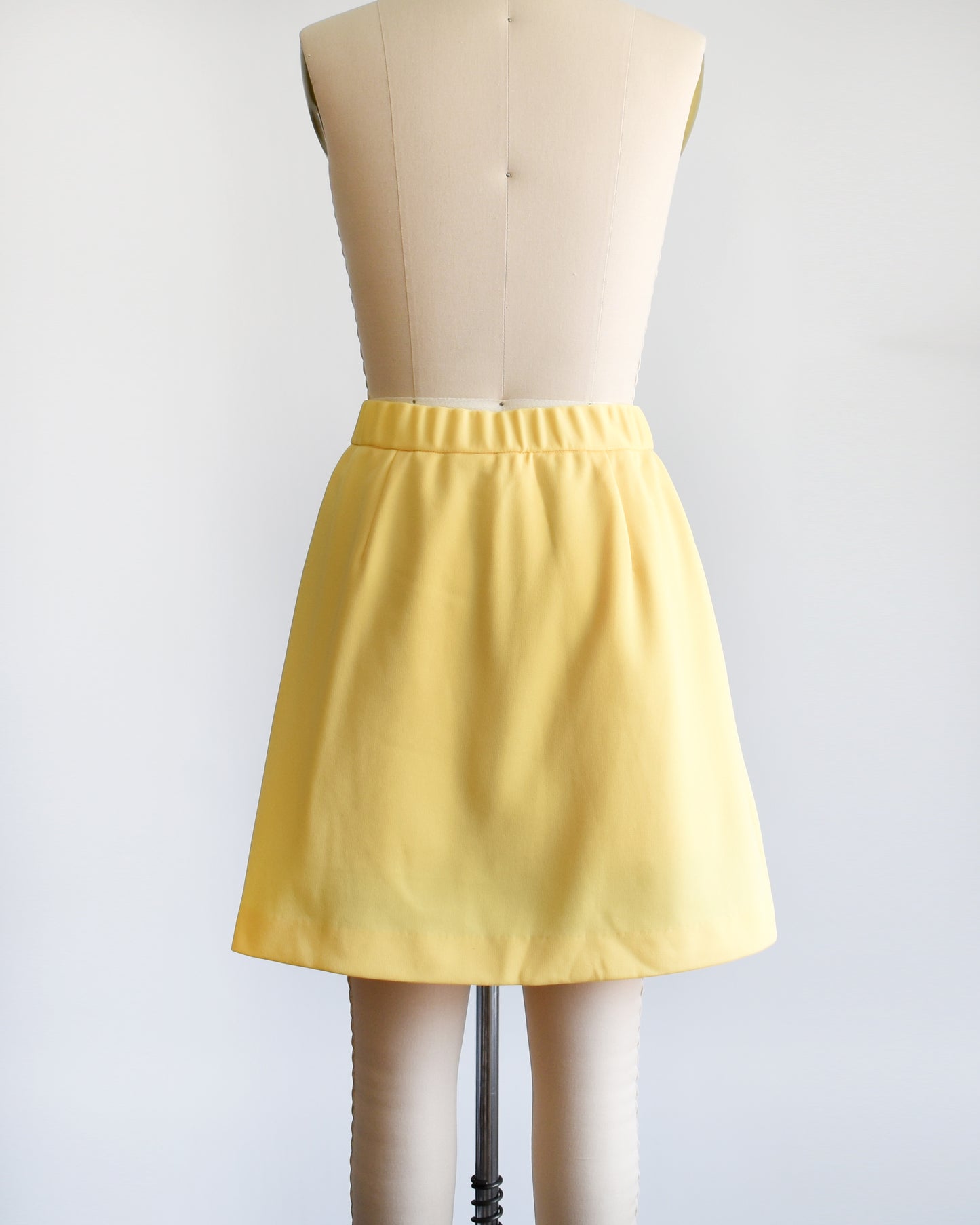 back view of a vintage 1970s skort 