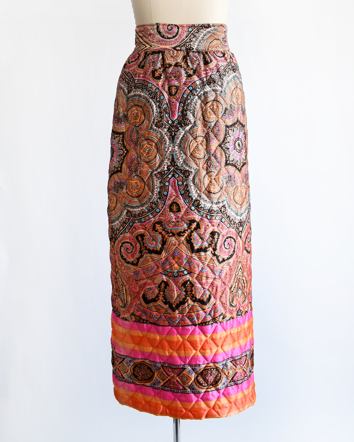 Vintage 1970s Psychedelic Quilted Paisley Maxi Skirt | small medium/medium