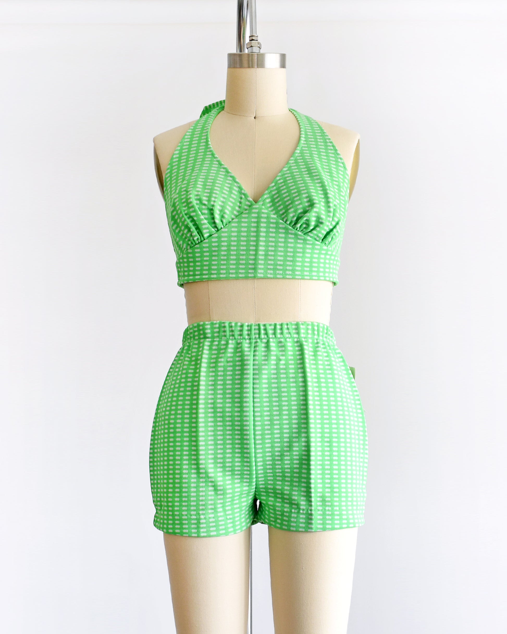 Super cute vintage 1970s green two piece halter top and short set