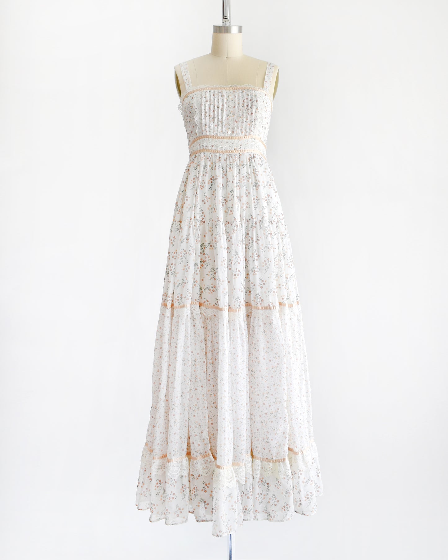 Vintage 1970s Gunne Sax Calico Floral Maxi Sundress | xxxs Rust Belt Threads Vintage 1970s Gunne Sax Calico Floral Maxi Sundress | xxxs Rust Belt Threads