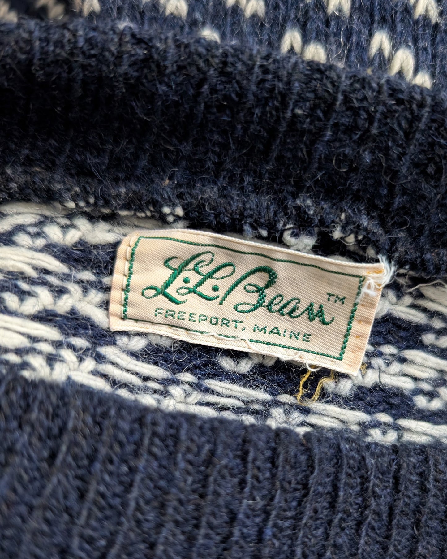 Vintage 80s LL Bean navy birds-eye wool sweater | large/xl